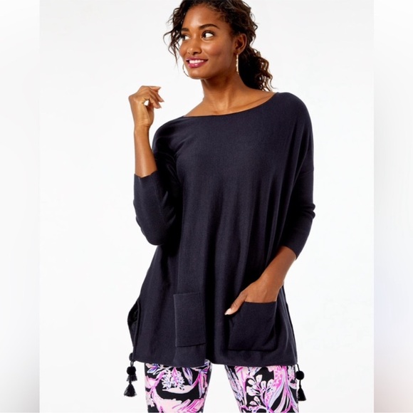 Lilly Pulitzer Sweater Pullover Elba
Tunic Tassel Navy Blue Knit size M - Picture 8 of 10